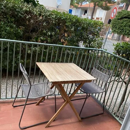 Les Pieds Dans Le Sable * アルジェレス・シュル・メール