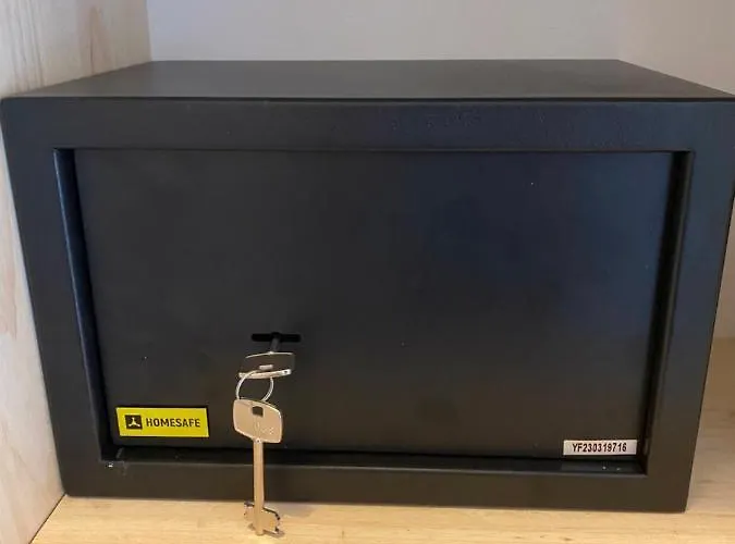 Les Pieds Dans Le Sable